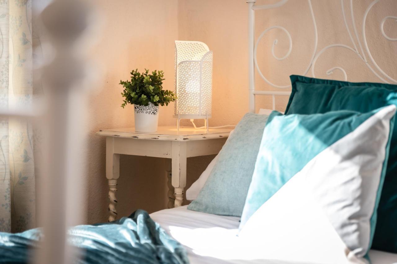 3-Bedroom House L Fast Wi-Fi L Garden L Newly Decorated L Close To Shops And Restaurants Bournemouth Exterior foto